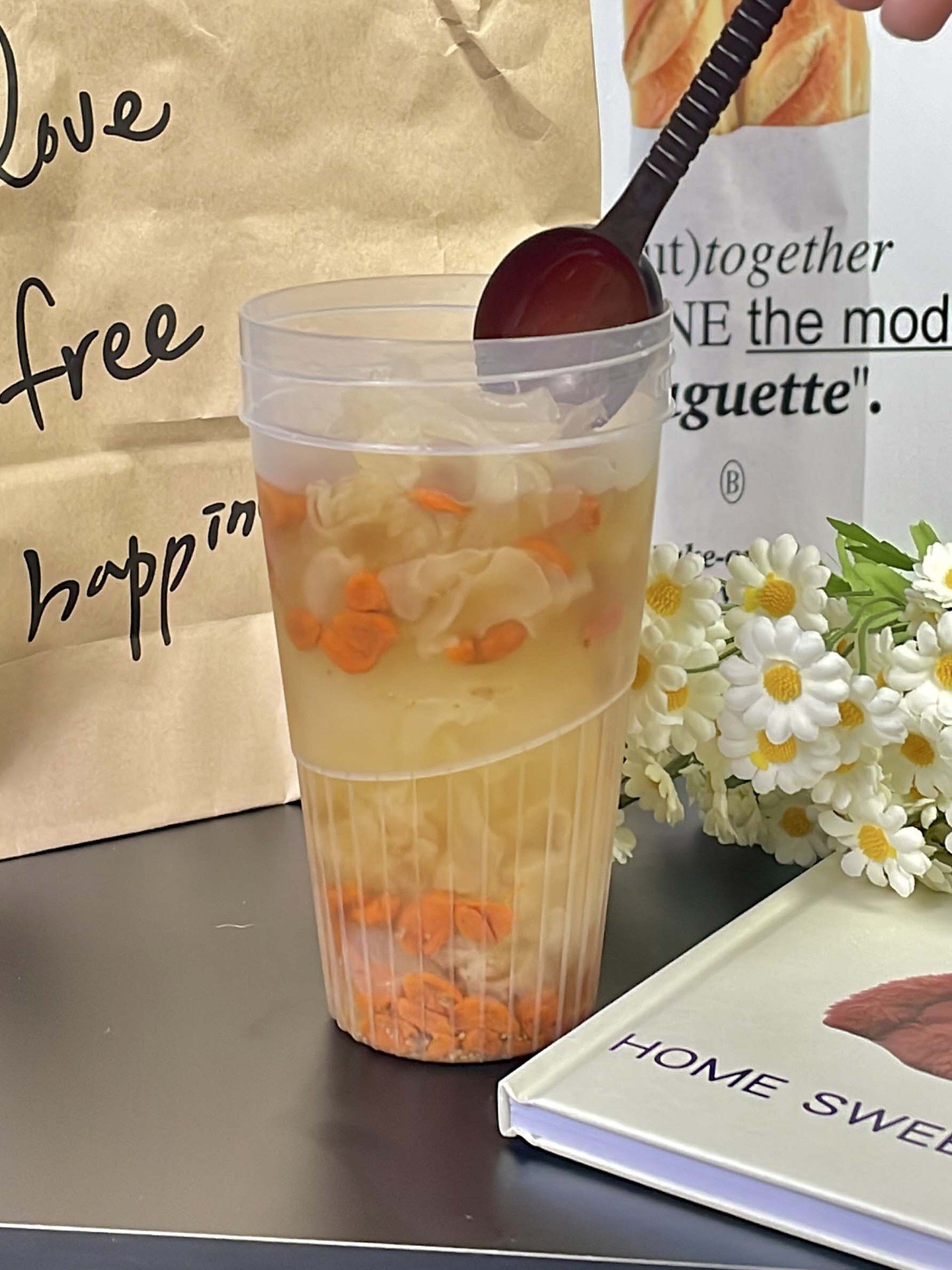 Disposable transparent plastic bottle pet bottle 600ml vertical stripe cup milk tea cup spot wholesale