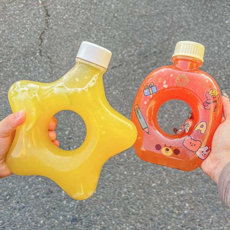 Five-pointed star donut bottle is here. Transparent plastic pet bottle has high value, cute shape and unique girly style.
