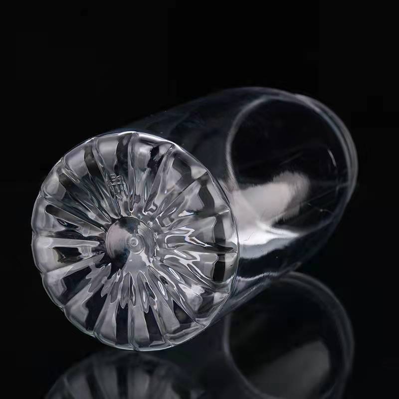 Can beverage bottle sealing plastic bottle 650ml creative disposable rotating sealed cans net red milk tea bottle