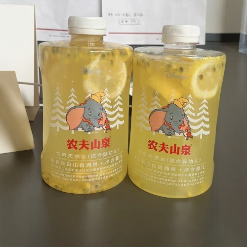 Baby bucket hand-held 1L whole box batch large bottle mother and baby baby drinking water mineral water plastic bottle