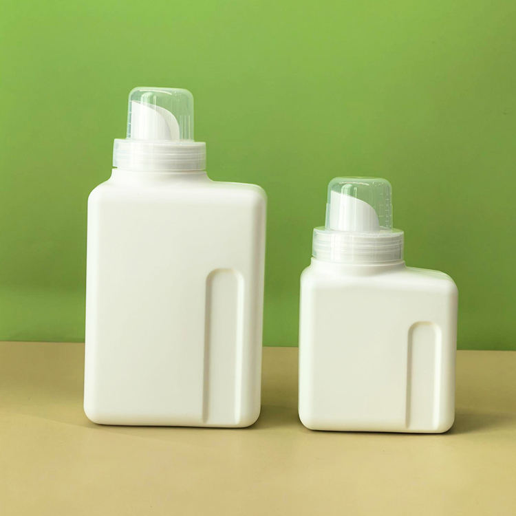 Factory-produced 250ML, 600ML, and 1000ML PE daily chemical packaging square laundry detergent bottles with logo printing available