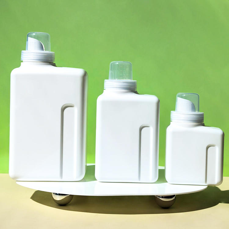 Factory-produced 250ML, 600ML, and 1000ML PE daily chemical packaging square laundry detergent bottles with logo printing available