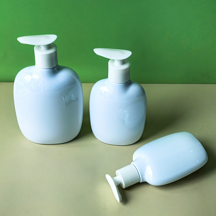 New hot-selling 200ML300ML500ML press pet plastic shampoo shower gel body lotion packaging flat bottle