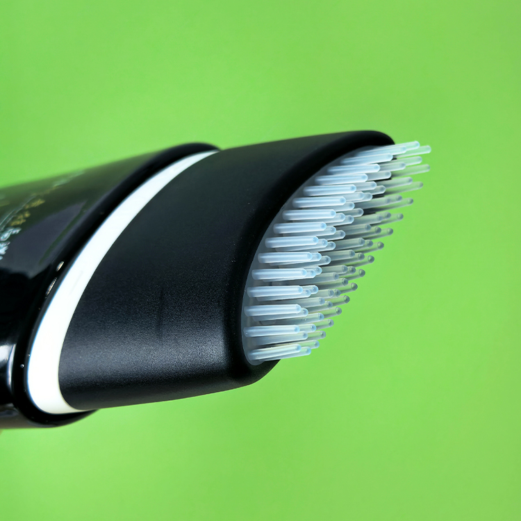 80ml Black Plastic Squeeze Bottle with Comb Brush for Hair Growth Dye Scalp Care