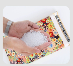 Custom Printed Colorful Poly Mailers, Self-Adhesive Clothing E-Commerce Packaging Bags, Wholesale Customizable Courier Shipping Bags