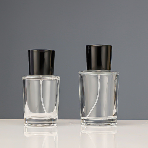 Wholesale perfume bottle 50ml 75ml transparent portable spray bottle cosmetic bottle