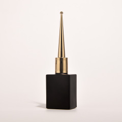 Factory direct sales of 15ml matte black nail polish bottles. Empty bottles in various styles.