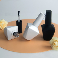 Factory wholesale of new 13ml gel nail polish empty bottles, black and white nail polish bottles, base coat and top coat refill empty bottles.