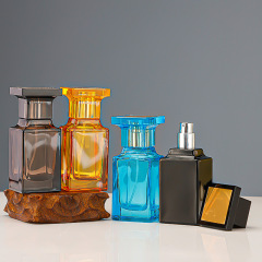Perfume bottle 50ml sub-packaging press spray bottle cosmetic perfume glass bottle sample portable empty bottle