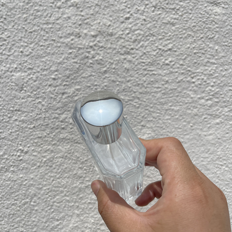 Perfume beauty sample bottle 50ml100ml transparent perfume bottle portable sub-packaging press spray bottle perfume empty bottle