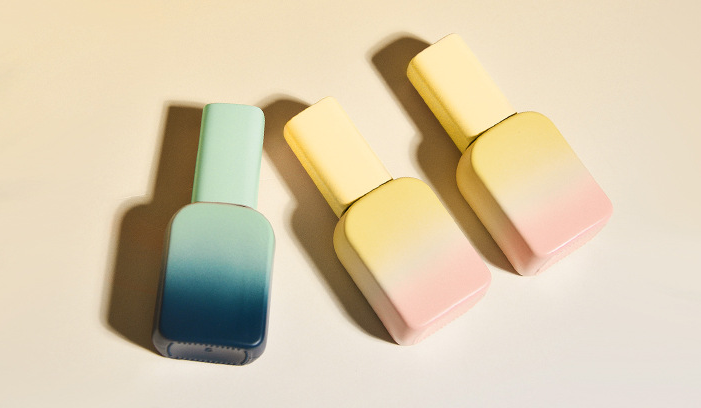 Factory New Hot Selling Product: 12ml Colored Spray Nail Polish Gel Glass Bottle - New Nail Polish Bottle
