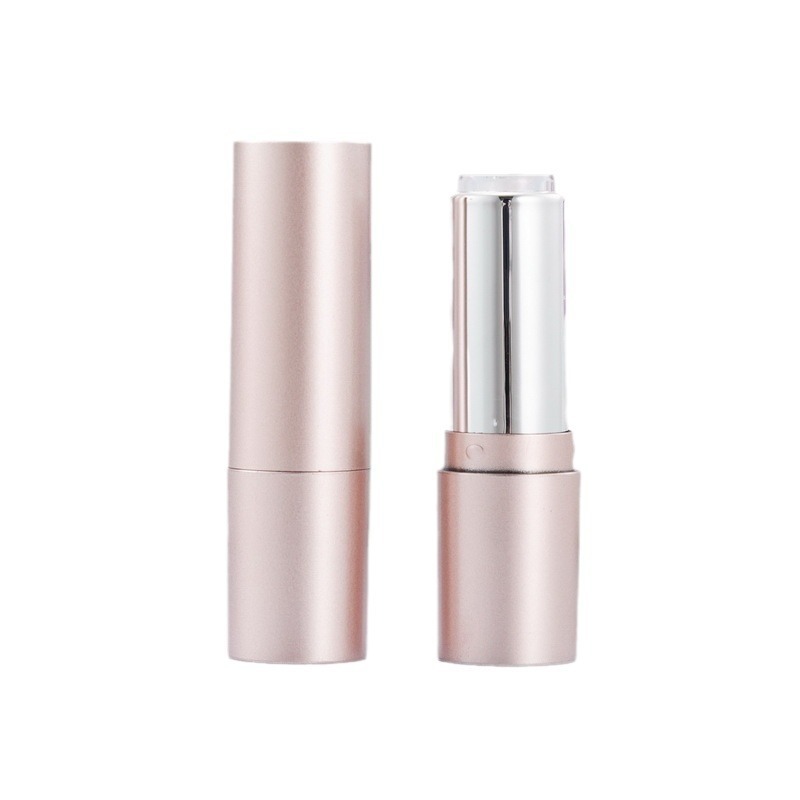 Wholesale square lipstick tube packaging materials, empty matte rose lipstick tubes, and handmade lip balm tubes.