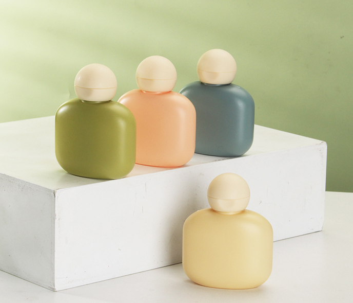 50g Chubby Hand Cream Bottle Flip-Top Body Lotion Bottle Shampoo Shower Gel Dispenser Packaging Material