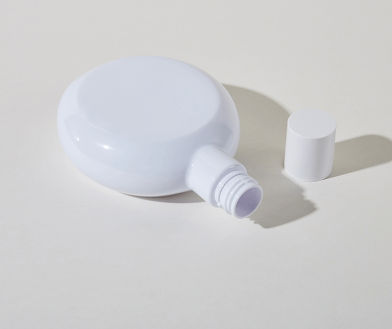 Round plastic bottles for lotion and cream, dispensing bottles, spray essence skincare pump bottles, PET plastic packaging materials