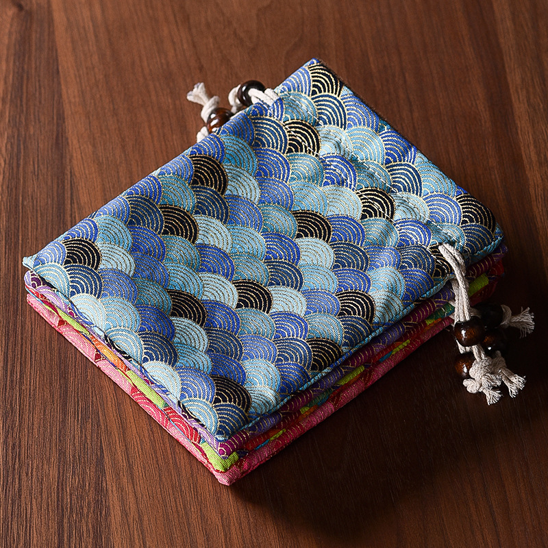 Double-layer cotton and linen jewelry bag, drawstring bag, Buddhist bead bracelet bag, antique storage bag, bracelet and jewelry playing bag