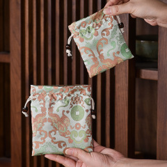High-end collectible item bags, jewelry bags, prayer bead bags, bracelet bags, walnut playing bags, bangle bags.