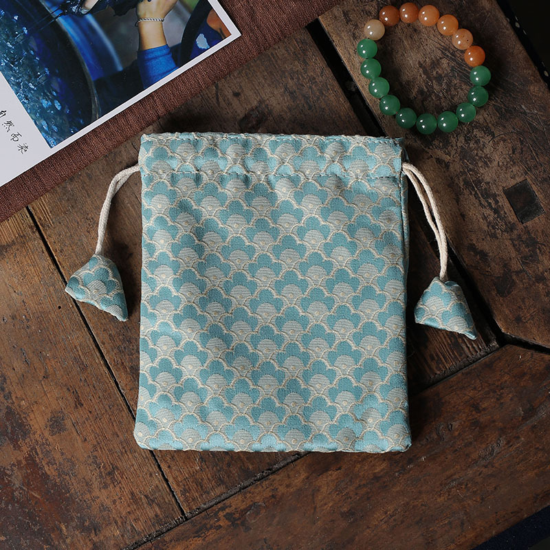 Bracelet bags, jewelry storage bags, velvet bags, drawstring bags wholesale