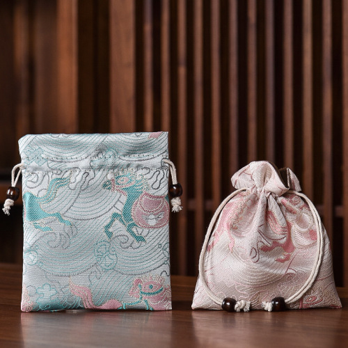 Double-layer jewelry bag, walnut bag, Buddhist bead and bracelet bag, bead polishing bag, bracelet and necklace bag, Chinese-style cloth bag
