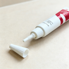 Custom 135ml PE Plastic Fine-Tip Squeeze Tube