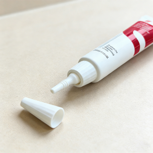 Custom 135ml PE Plastic Fine-Tip Squeeze Tube