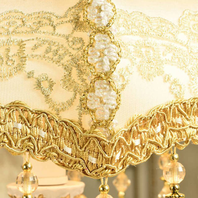 OOVOV Pastoral Fabric Princess Room Desk Lamp European Fashion Bedroom Desk Lamps Living Room Table Lamp