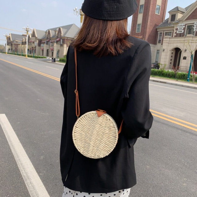 OOVOV Shoulder Straw Bag for Women Handwoven Round Rattan Crossbody Bag