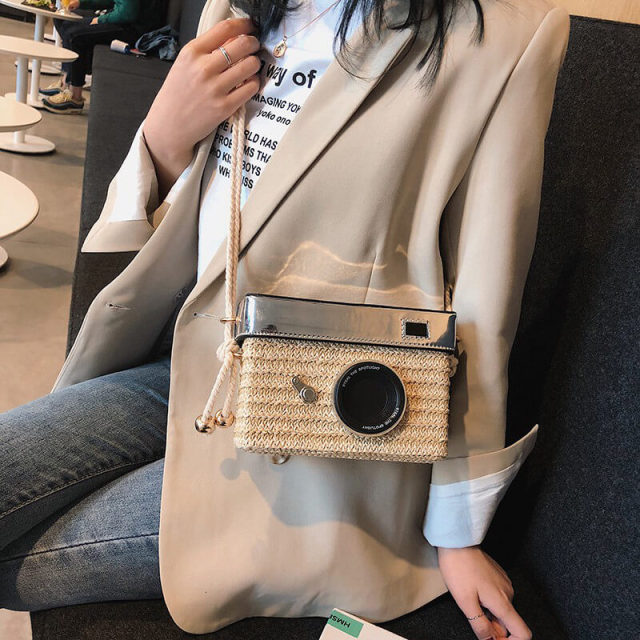 Women Straw Bag Camera Shape Rattan Crossbody Bag Beach Shoulder Bag