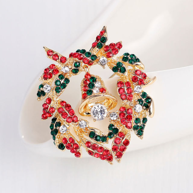 OOVOV Green Red Zircon Wreath Brooch Christmas Brooches for Women Sparkling Christmas Wreath Pin Cute Christmas Accessories for Women