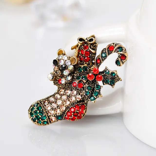 OOVOV Vintage Christmas Brooches Women Sparkling Zircon Christmas Boots Brooch Classic Christmas Jewelry Accessories