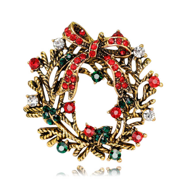 OOVOV Women Christmas Brooches Vintage Sparkling Christmas Wreath Brooch Cute Classic Christmas Accessories for Women