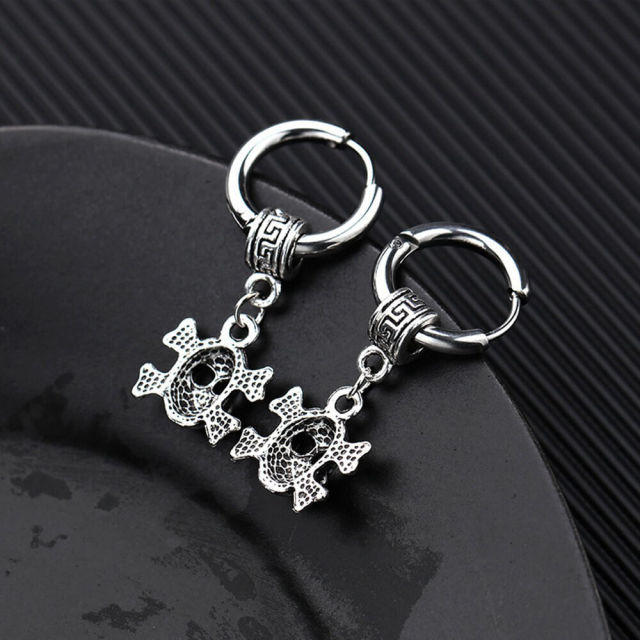 OOVOV Retro Punk Style Men's Stud Earrings,Street Hip Hop Earrings for Men and Women,Skull Earrings