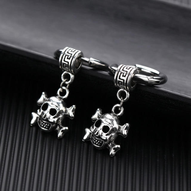 OOVOV Retro Punk Style Men's Stud Earrings,Street Hip Hop Earrings for Men and Women,Skull Earrings