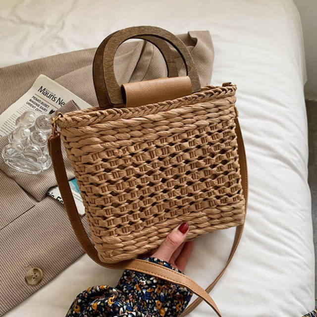 OOVOV Straw Handbags For Women Handwoven Square Rattan Bags Natural Chic Summer Beach Tote Woven Handle Shoulder Bag