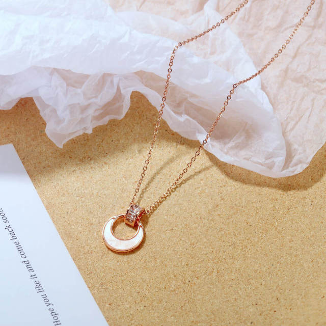 OOVOV Women Pendant Necklace with Zircon Shell Rose Gold Plated Best Gift For Girlfrend Mother 16 Inch + 2.5 Inch