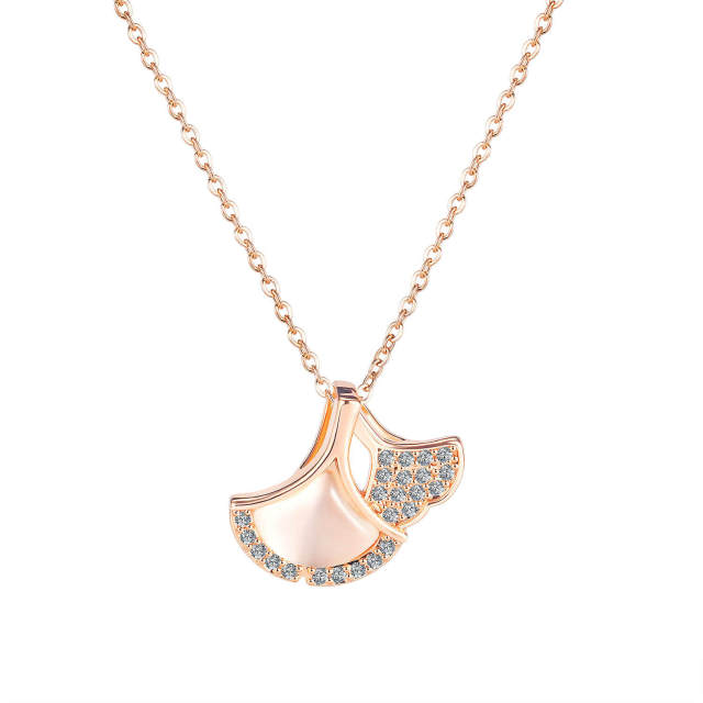 OOVOV Women Pendant Necklace with Zircon Shell Rose Gold Plated Best Gift For Girlfrend Mother 16 Inch + 2.5 Inch