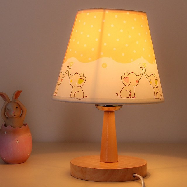 OOVOV Children Desk Lamp Cute Wood Table Lamp With Cartoon Fabric Lampshade for Baby Room Night Light Small Table Light H26cm