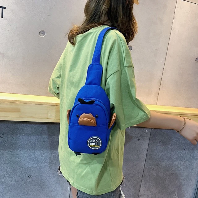 OOVOV Mini Chest Bag For Women,Canvas Bag Female Messenger Bag,Cute Duck Shape Crossbody Bag,Small,Light and Portable.