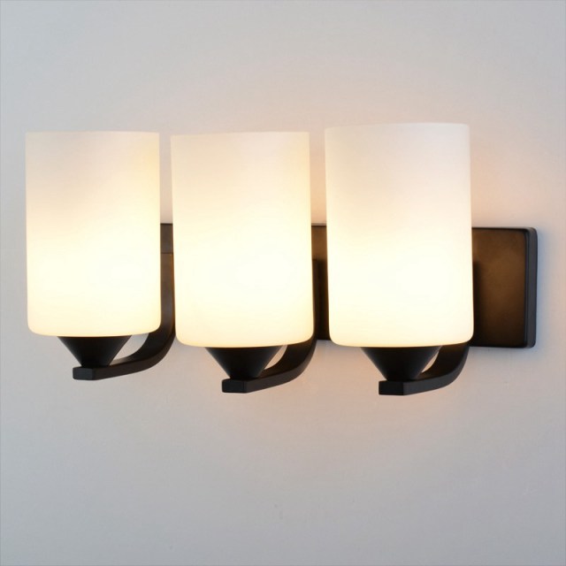 Modern Bath Vanity Wall Mounted Light with Glass Shade