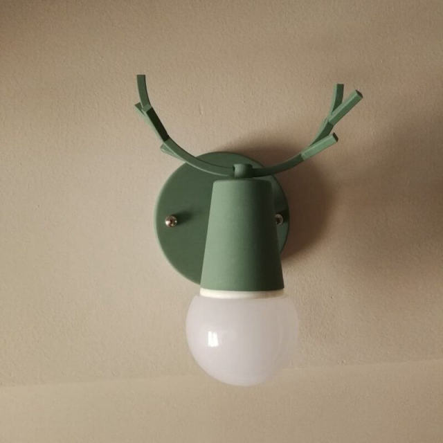 OOVOV Fashion Baby Room Deer Head Wall Lights Creative Kids Room Living Room Corridor Balcony Antlers Wall Lamp