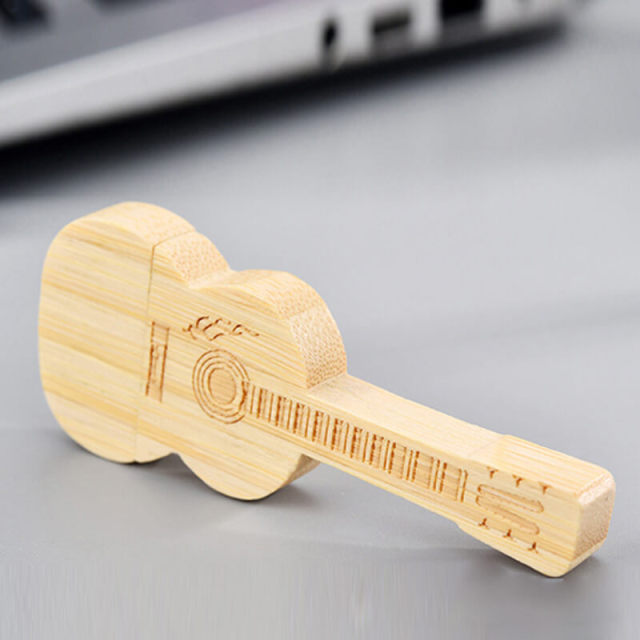 8G Wood Guitar USB Flash Drive USB2.0 Data Traveler DIY Engraving Cute Gifts