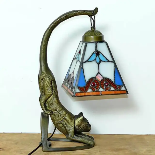 Tiffany Metal Bronze Bedroom Bedsides Table Lamp Glass Lampshade Study Room Club Desk Lamp Retro Bar Counter kitten Table Light