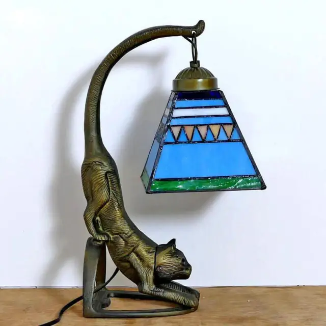 Tiffany Metal Bronze Bedroom Bedsides Table Lamp Glass Lampshade Study Room Club Desk Lamp Retro Bar Counter kitten Table Light