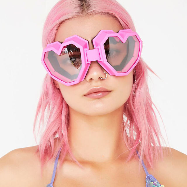 Heart Shaped Goggle One Piece Women Sunglasses Oversized Gradient Lens Eyeglass