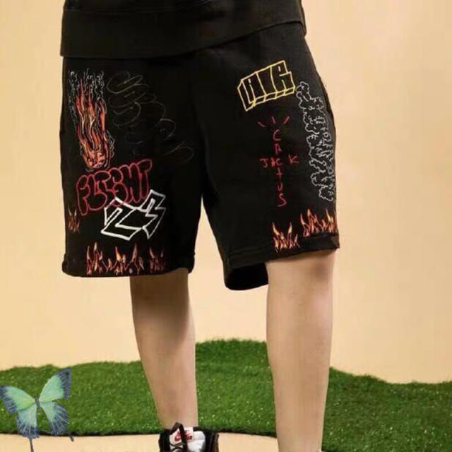 Men Graffiti Art Print Elastic High Waisted Casual Summer Short Pants