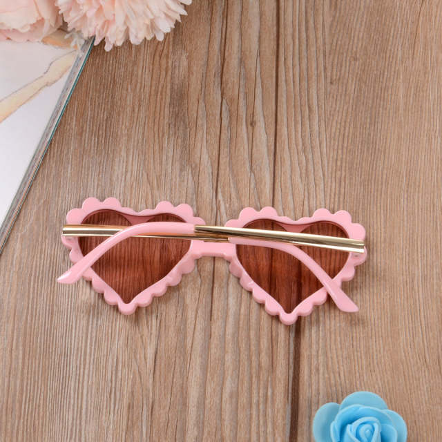 Infant Boy Girl Sunglasses Love Shape Kid Eyeglasses Beach Eyewear