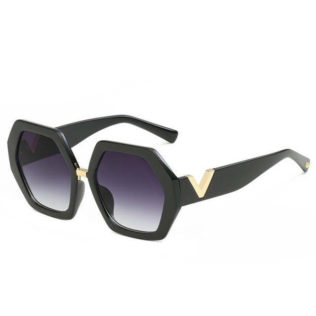 Fashion Women Polygonal Sunglasses Personality Ladies Eyewears UV400 Goggles V-leg Glasses