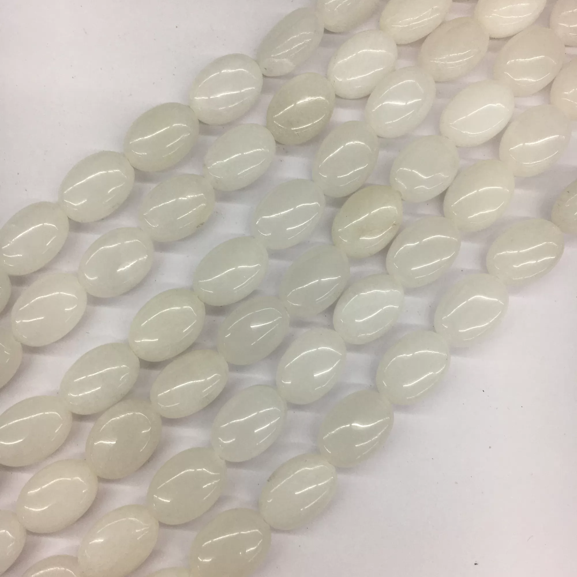 White Jade, Puff Oval,12x14mm, Approx 380mm
