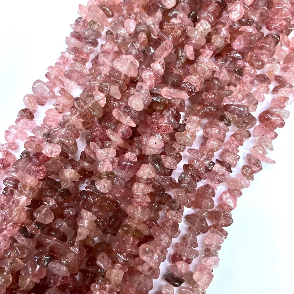 Strawberry Quartz, 32'' Chips, Approx 5-8mm