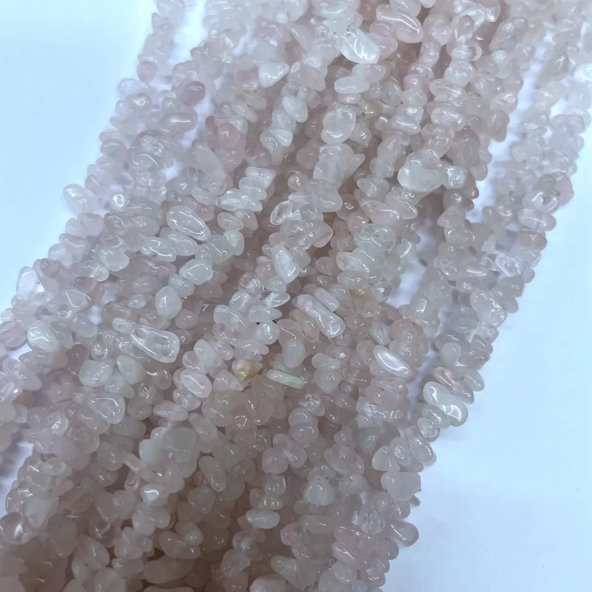 Rose Quartz, 32'' Chips, Approx 3-5mm