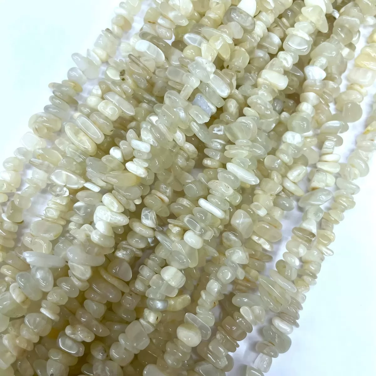 White Moonstone, 32'' Chips, Approx 5-8mm